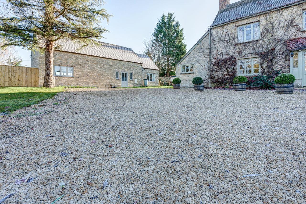 Dairy Lodge Bladon Extérieur photo